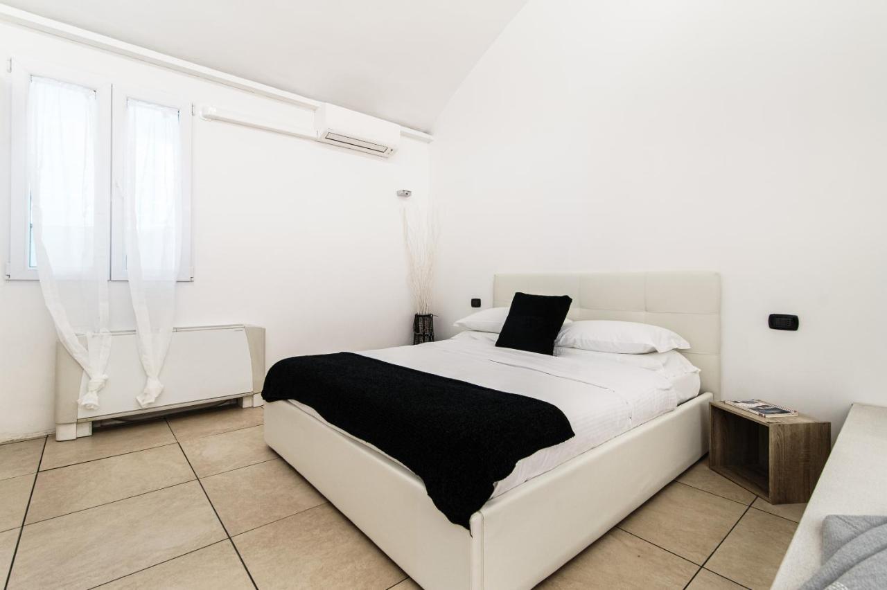 Loft Near Duomo Leilighet Como Eksteriør bilde